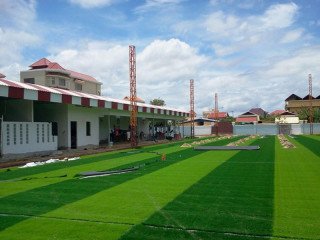 Quy trình thi công nền hạ sân cỏ nhân tạo