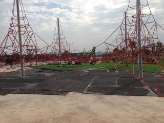 Công viên Hoàng Hoa Thám Bắc Giang