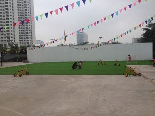 Sân chơi tại Nhà văn hóa quận Ba Đình